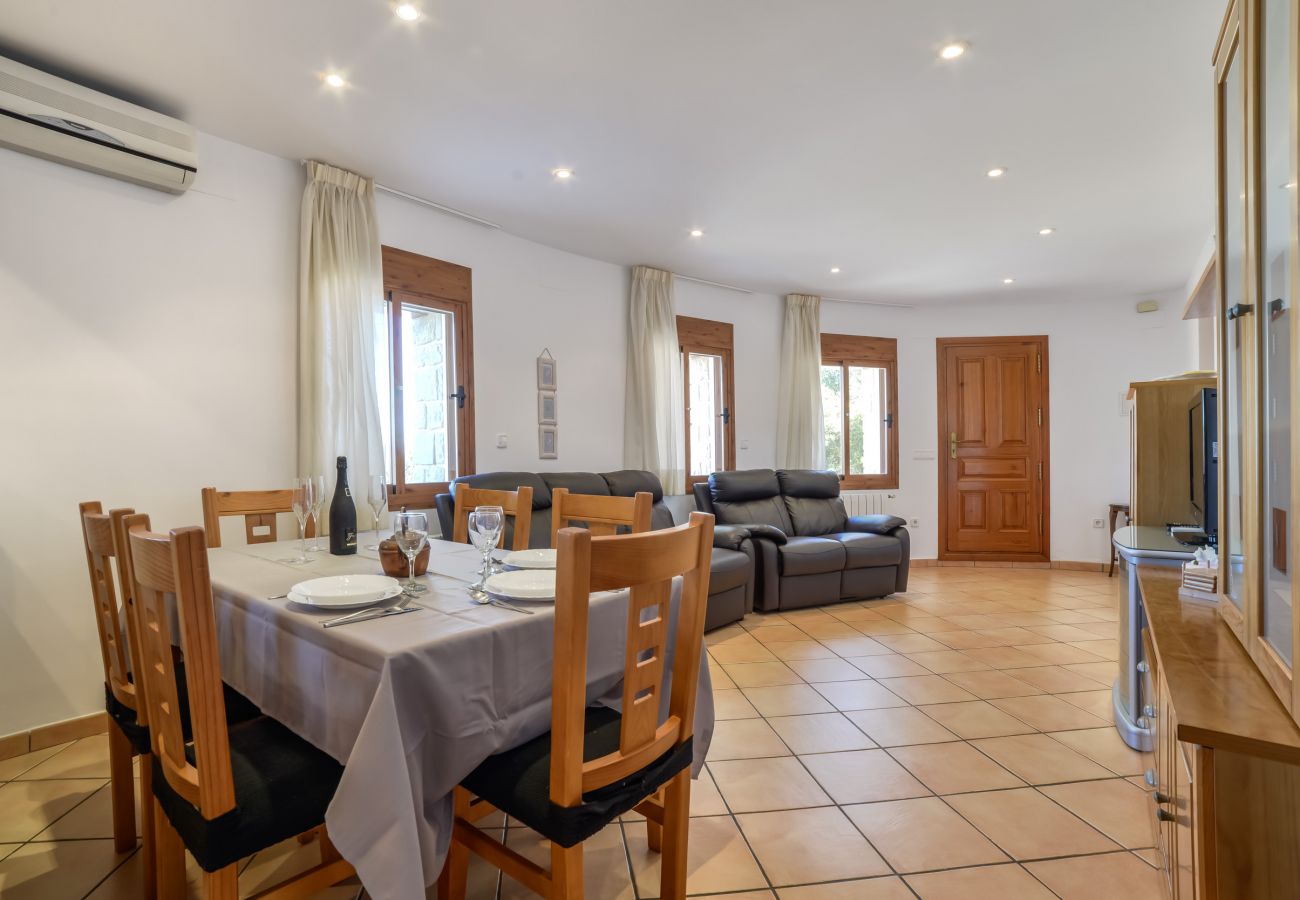 Villa in Calpe - Villa Joan Villa Joan - Villa with private swimming pool in Calpe